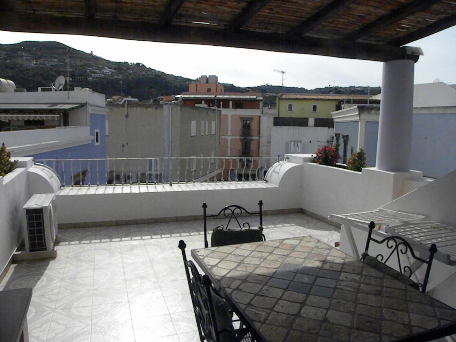 Case Vacanze Albamarina Lipari  Bagian luar foto
