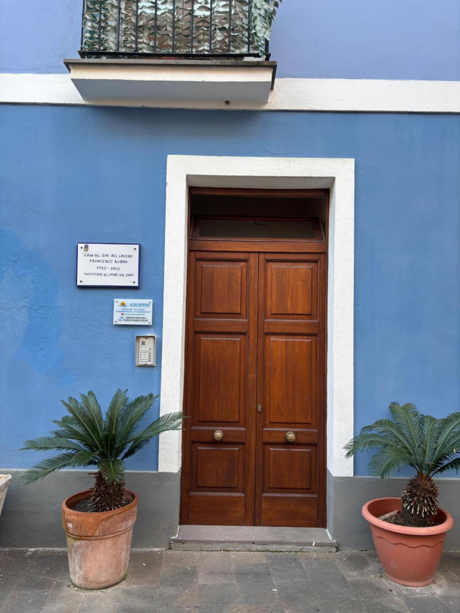 Case Vacanze Albamarina Lipari  Bagian luar foto